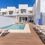 Amazing In Costa Semesterbostad Torrox